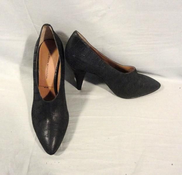 CRIMINAL INTENT DET EAMES KATHRYN ERBE SIGERSON MORRISON BOOTS 1005