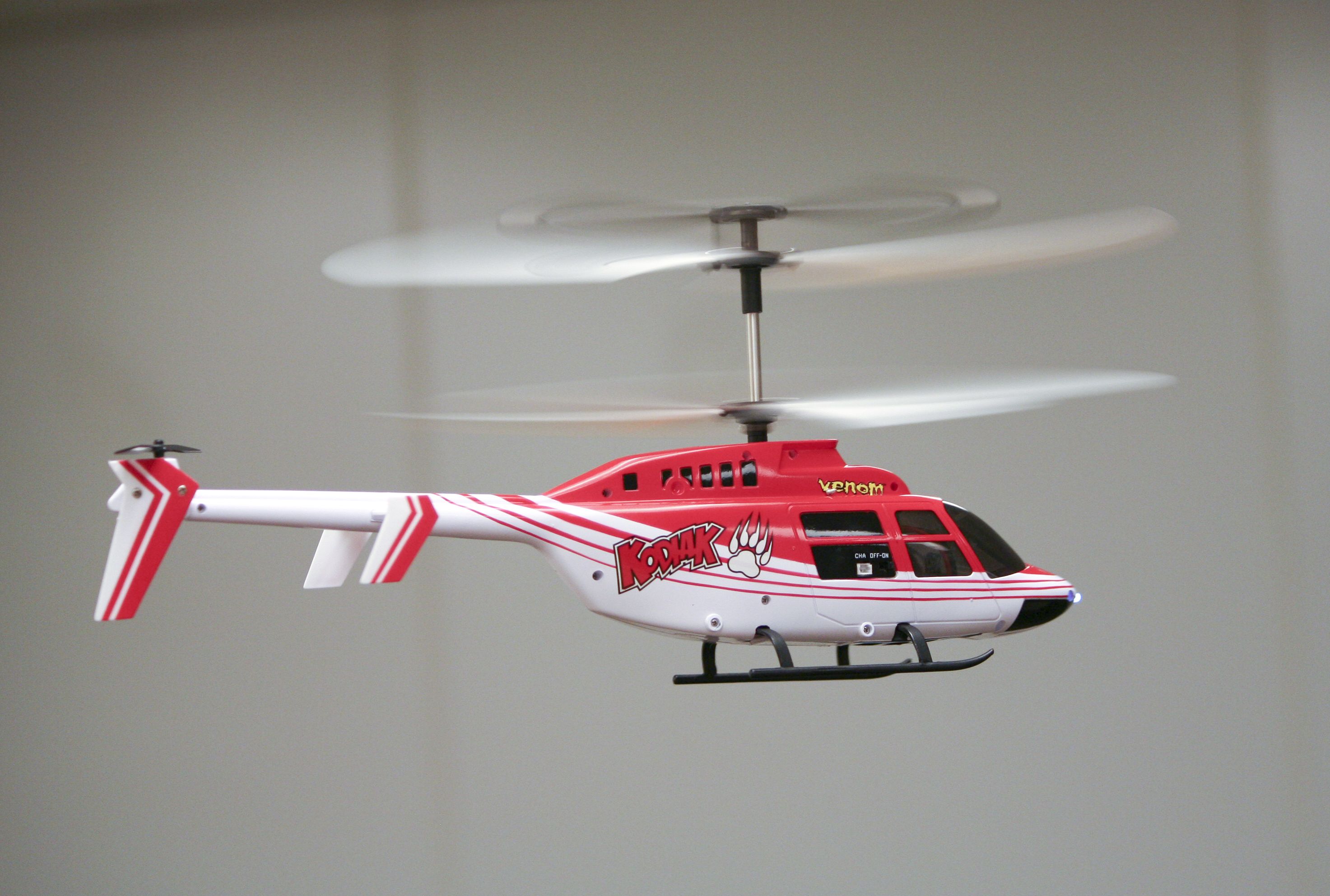 CLEARANCE Item Venom Kodiak 3 CH FM RC Helicopter