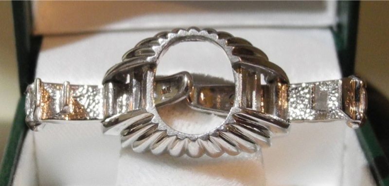 Caerleon Goldman Kolber 14kt Ster Ring Confetti Bezel