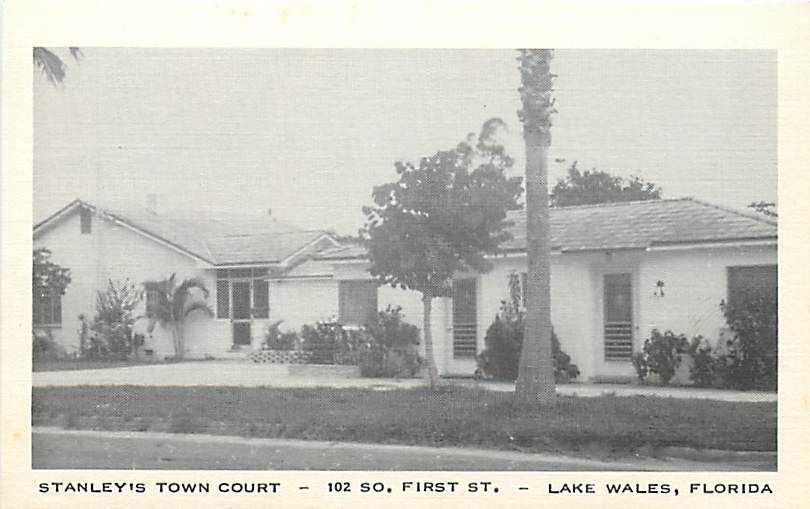 FL Lake Wales Stanleys Town Court Town View R4785