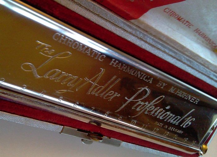 Chromatic Harmonica HOHNER The LARRY ADLER Professional 16 holes