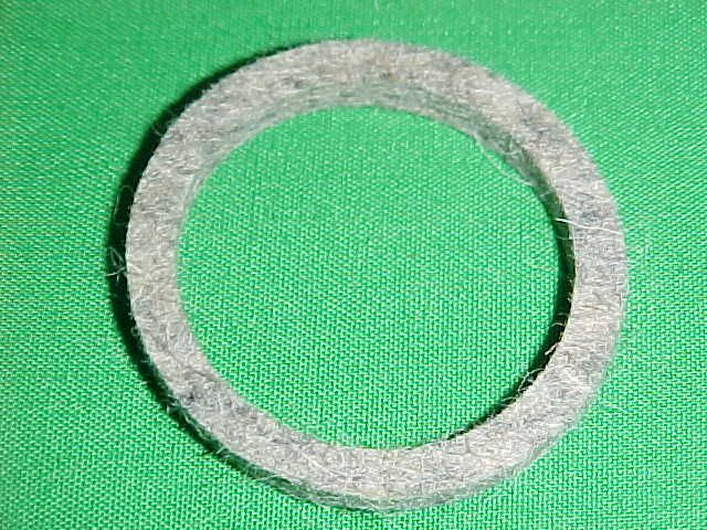 Maytag Model 92 Washer Seal Crank Shaft Gas Engine Oil