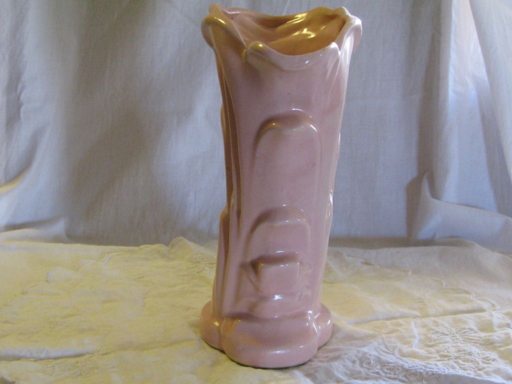 Vintage McCoy Art Pottery Swan Vase Pink McCoy Mark on Base
