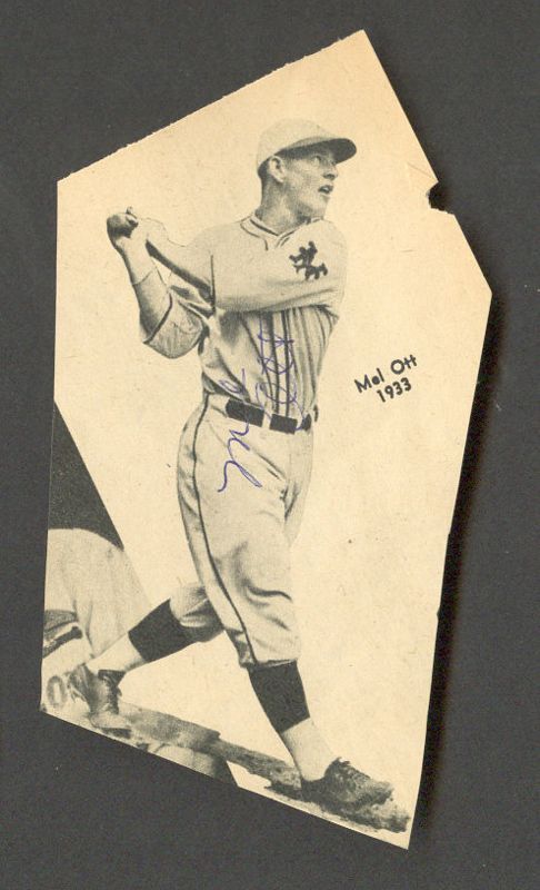 Mel Ott Autographed Newspaper clipping New York Giants HOF 500 HR Club