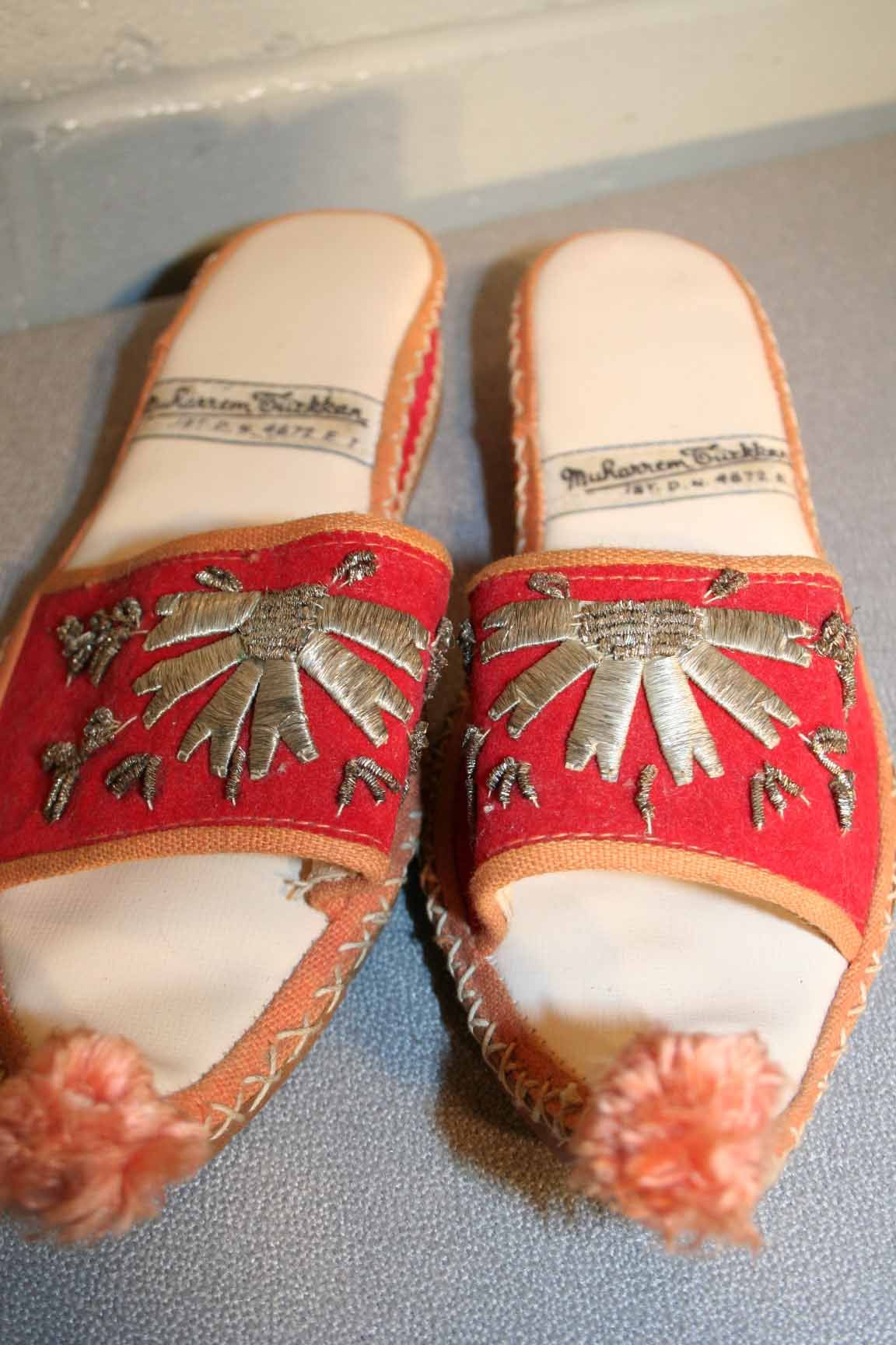 Red Vintage 40s 50STURKISH Princess Genie Slippers Ethnic Shoe