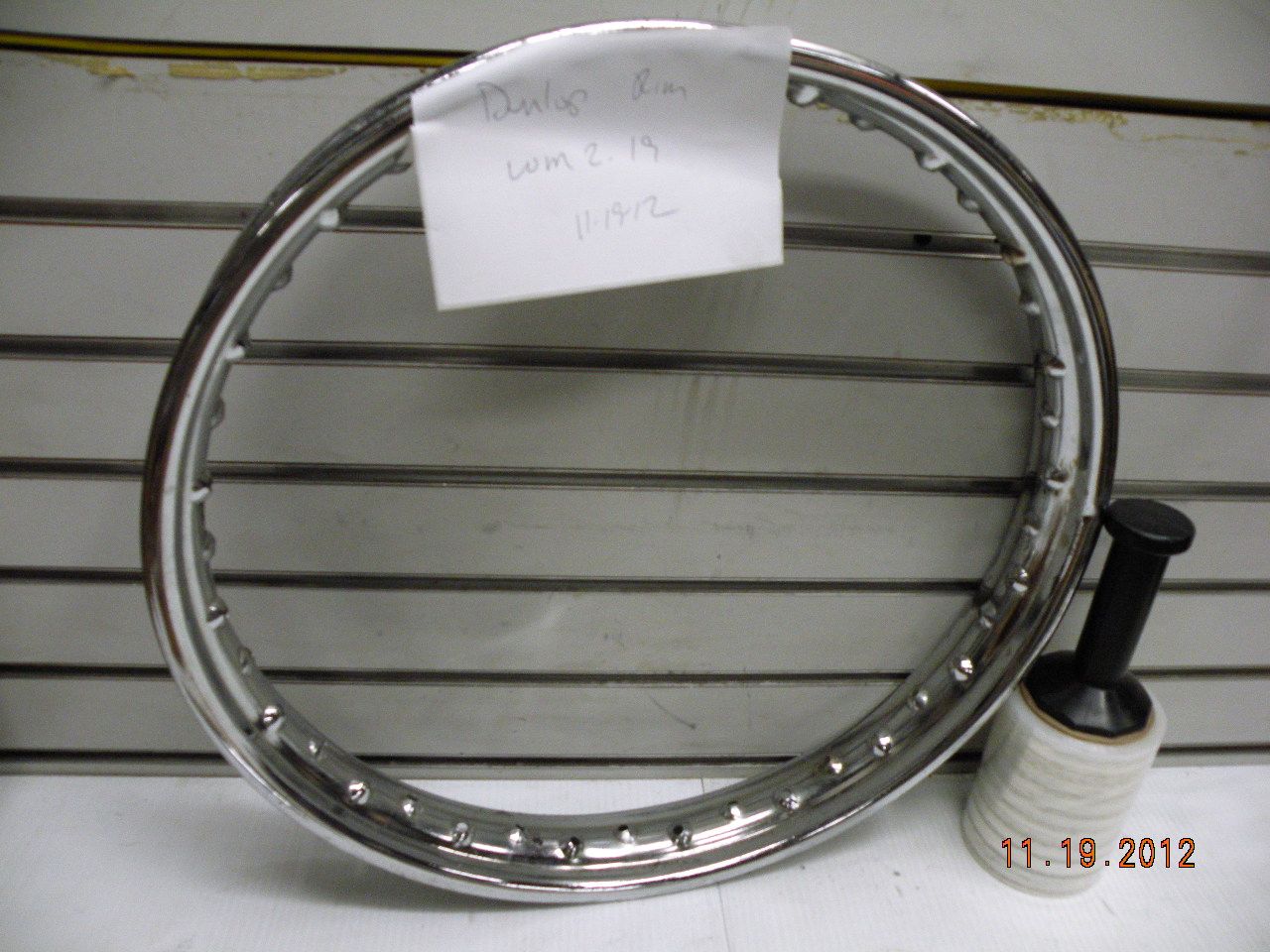 Orig Triumph BSA Norton Dunlop Rim WM2 19 Chrome 40 Spoke Matchless