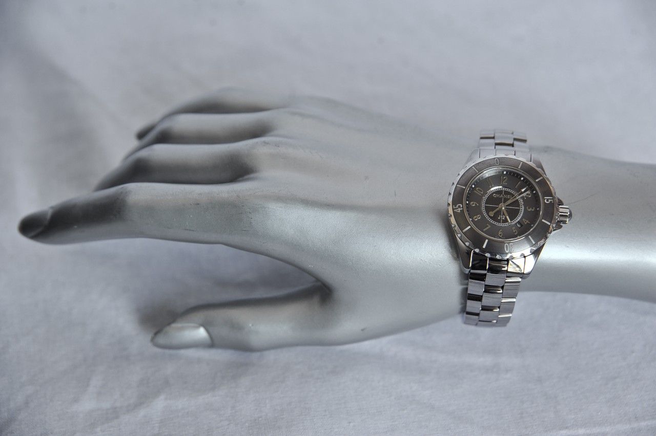 Chanel J12 Chromatic Womens Titanium Ceramic 2011 33mm Watch Box Case