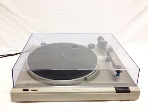 Vintage DC Servo Panasonic SL H304 Automatic Turntable