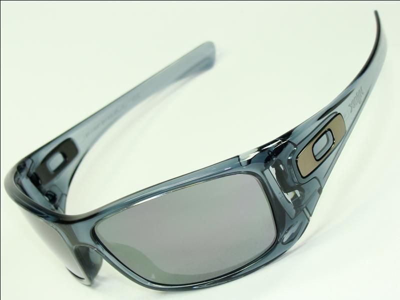 OAKLEY HIJINX CRYSTAL BLACK SONNENBRILLE ANTIX BATWOLF