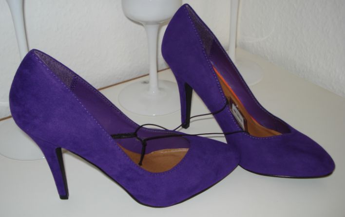 Primark sexy Pumps samt Gr.40/41 High Heels Stilettos Schuhe Neu lila