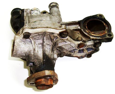 Audi 80 B3 Wasserpumpe 056121013E