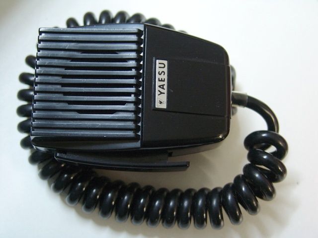 YAESU FT 101Z KW Transceiver [758] (teildef.)