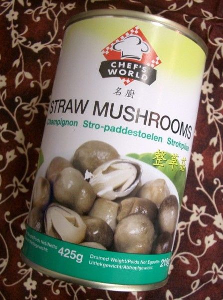 PILZE STROHPILZE 425 g STRAW MUSHROOMS