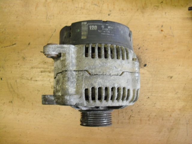 Alfa Romeo 3.0 2.5 V6 24V Lichtmaschine 0123510048 120A