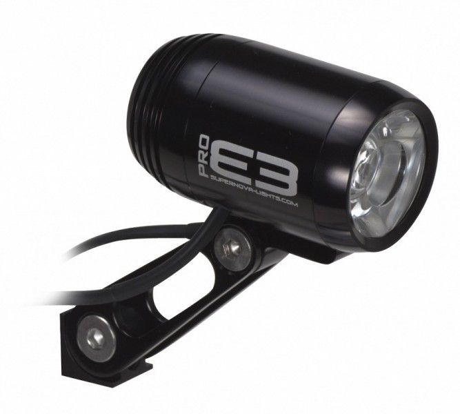 Supernova E3 Pro Terraflux Multimount LED Dynamo STVZO konform E161 S