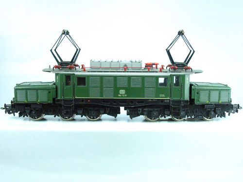 MÄRKLIN 3322 E Lok BR 194 der DB DIGITAL (F112)