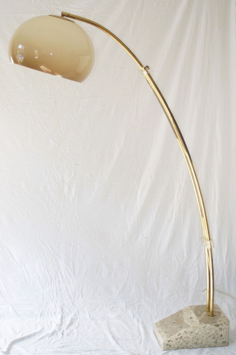 Große 70er Design Bogenlampe Steinfuß max. 220 cm