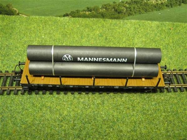 Fleischmann H0 Rungenwagen der DB mit Ladegut, Mannesmann / D900