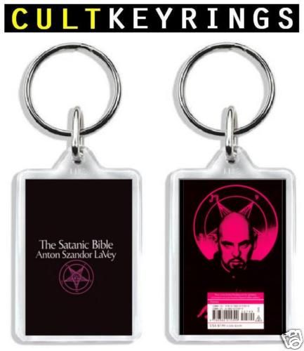 SATANIC BIBLE keyring   Anton Szandor LaVey, Manson