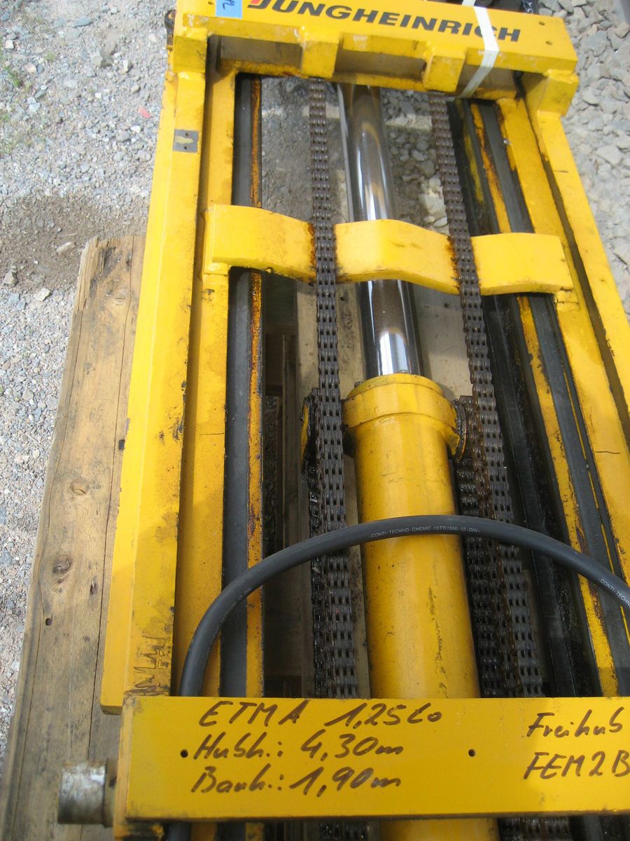 25 t. Staplermast   Hubmast  Staplerhubmast No. 412