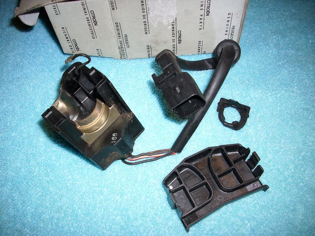 Peugeot 406 Citroen Impulsgeber Zuendschloss Benzinpumpe 168076 Bosch