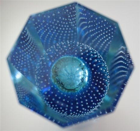 Glasbläserei Malente schwere schmale hellblaue Vase