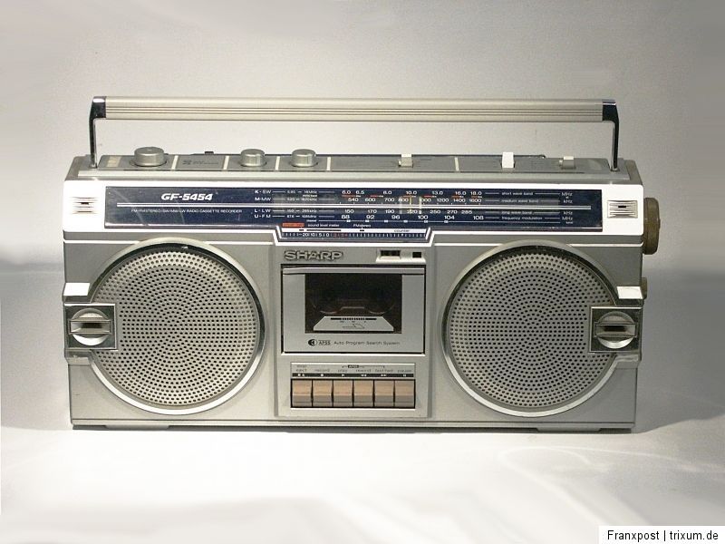 SHARP GF 5454 STEREO RADIORECORDER GHETTOBLASTER RADIO BOOMBOX