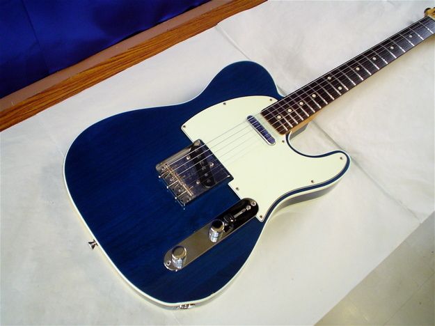 FENDER JAPAN TELECASTER TL62B 82TX TBL R SERIAL