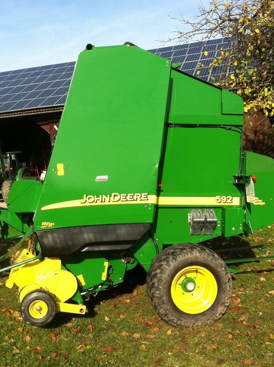 John Deere Rundballenpresse 592