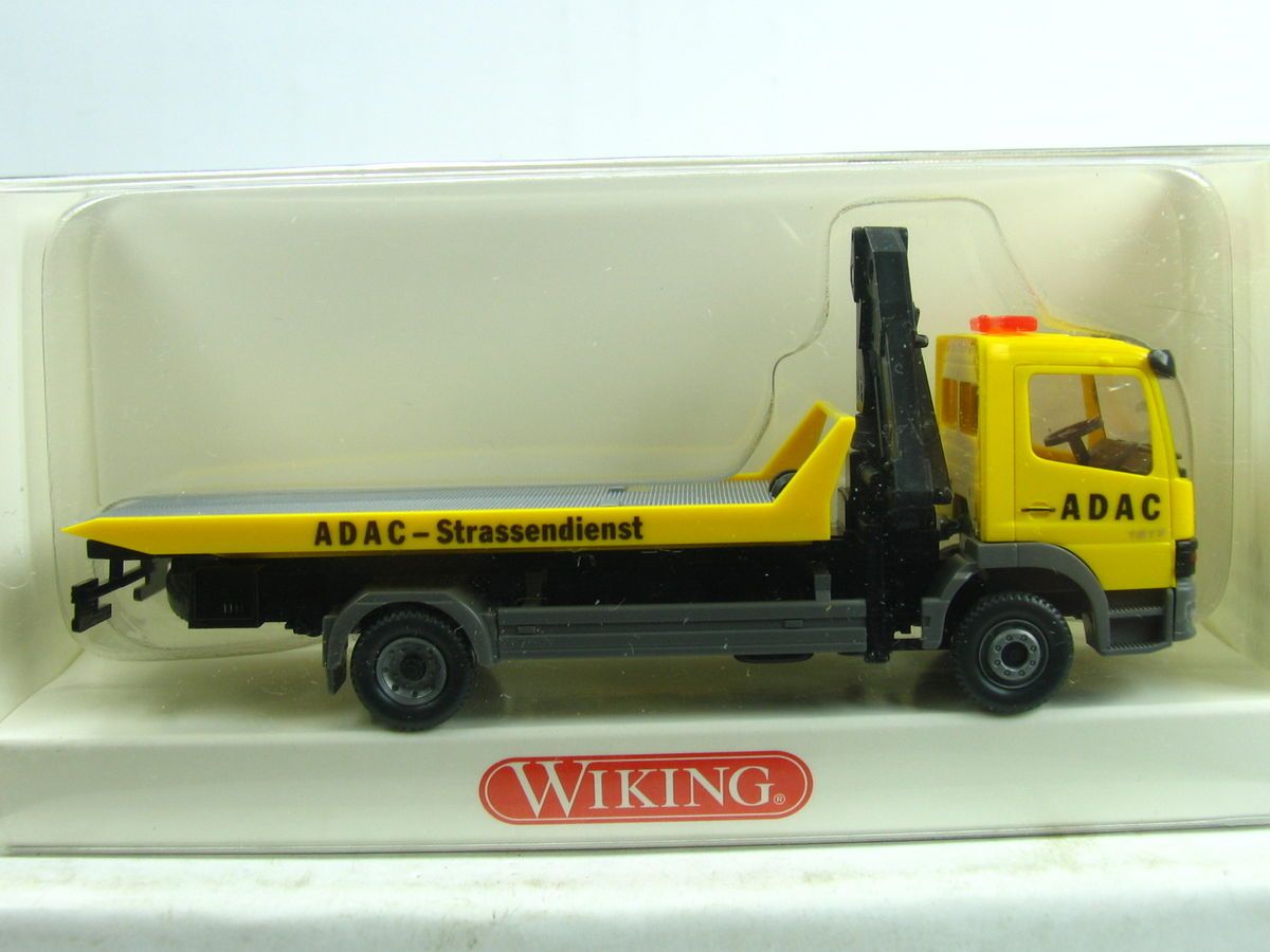 Wiking H0 187 Nr 636/2 MB Atego Abschleppwagen ADAC m. Ladekran (SZ