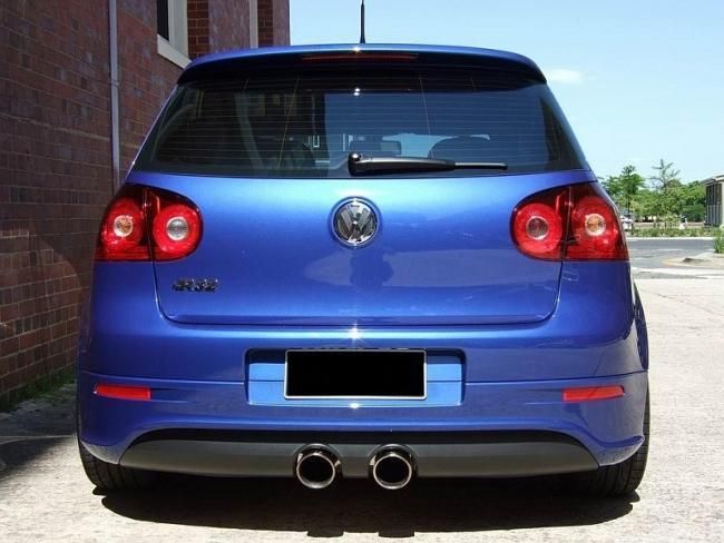 VW GOLF V 5 R32 GTI GT TDI SDI Sportauspuff Auspuff + Heckschürze