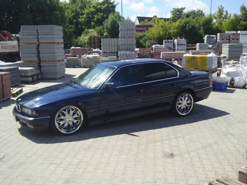 BMW E38 735i Einzelstück Airride Luftfahrwerk 20 Chromfelgen V8