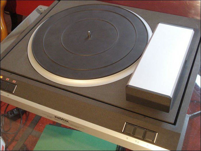 REVOX B795 Tangential Plattenspieler turntable Top