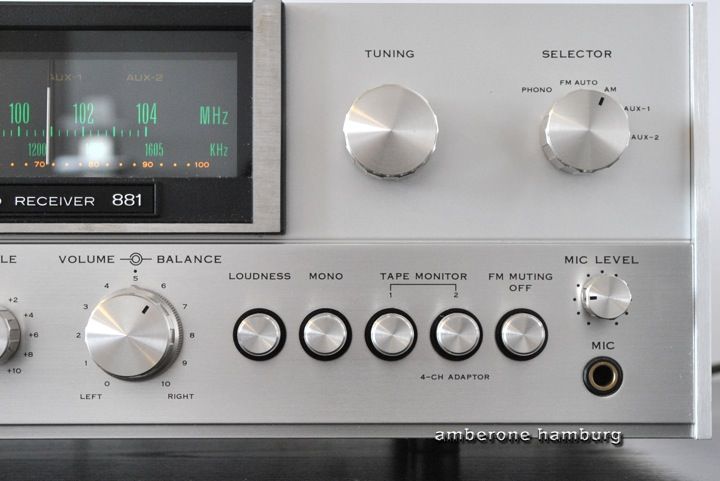 SANSUI 881 Stereo Receiver