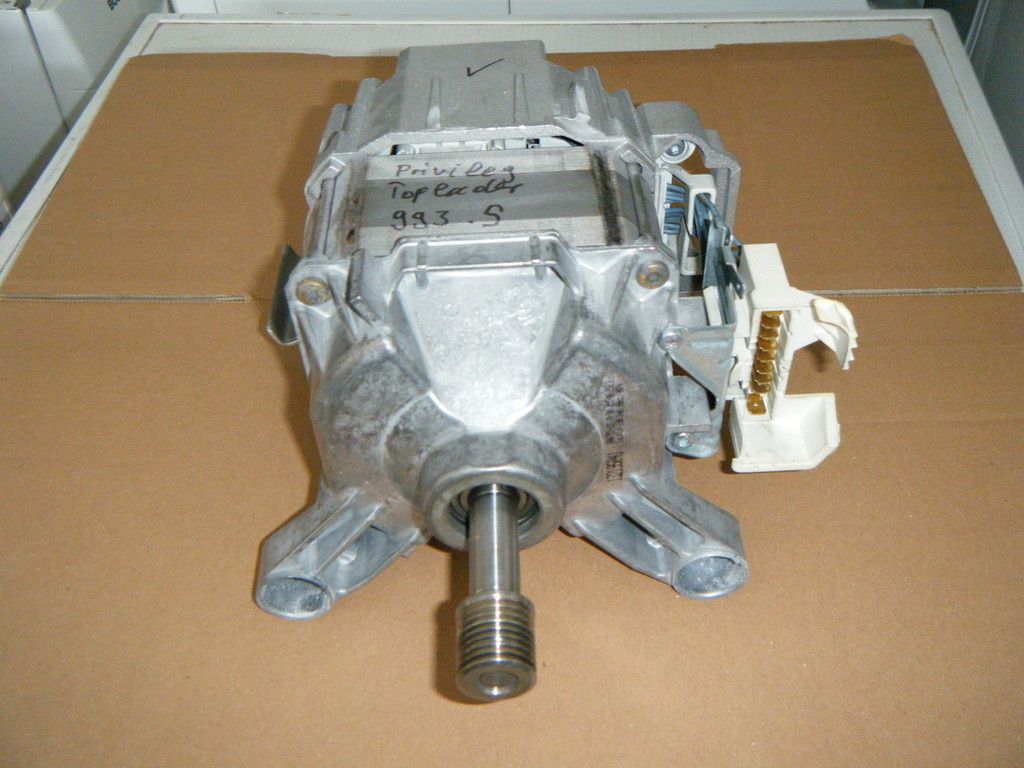 Waschmaschinen Motor Privileg Toplader 993. S.132195041,15160029.02